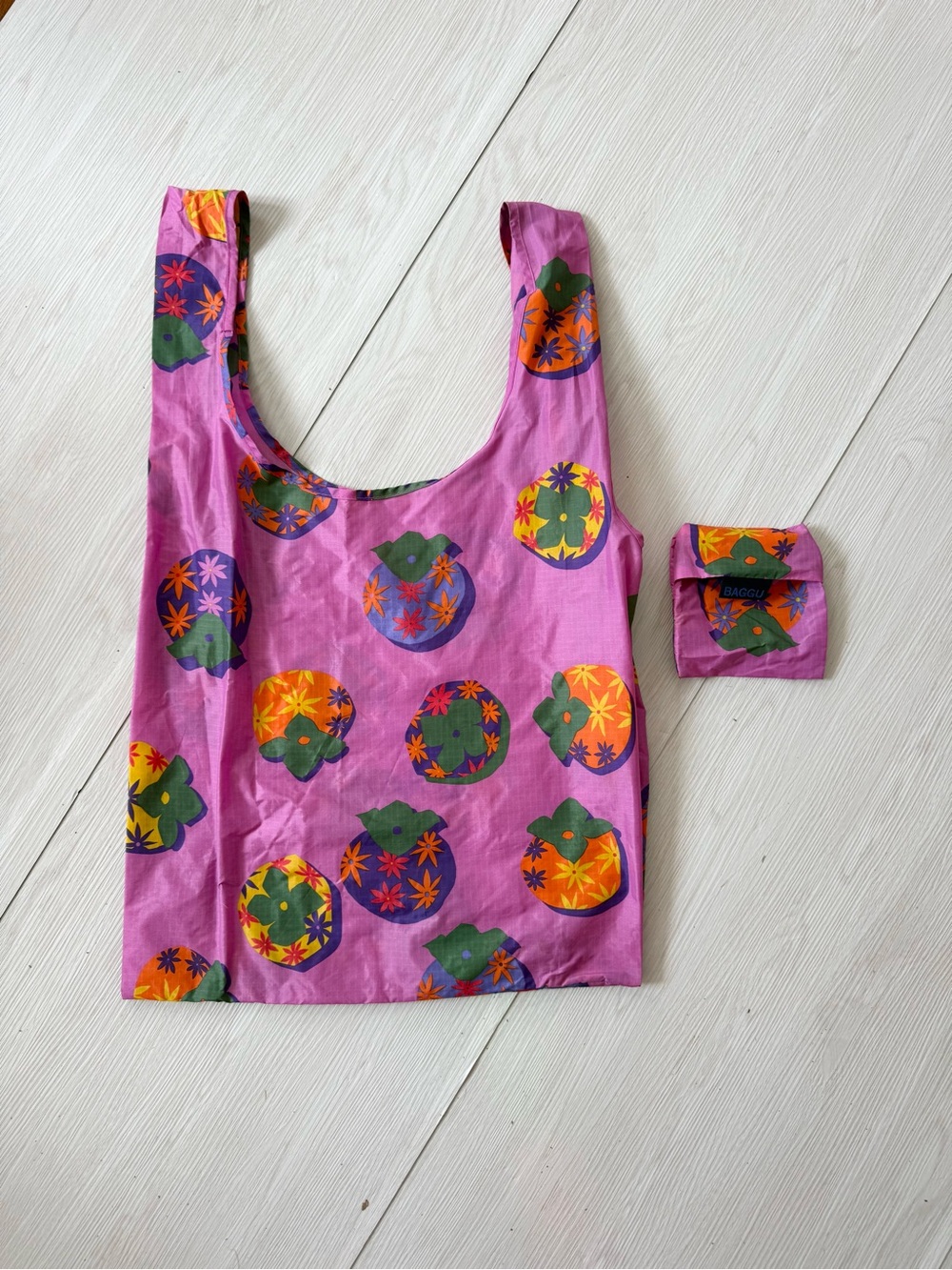 rare baggu persimmon grapefruit collage bag ♡